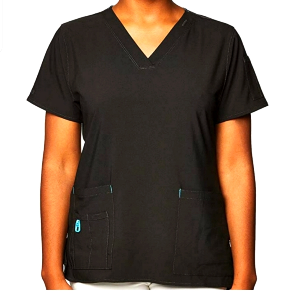 Carhartt Cross-Flex scrub top.